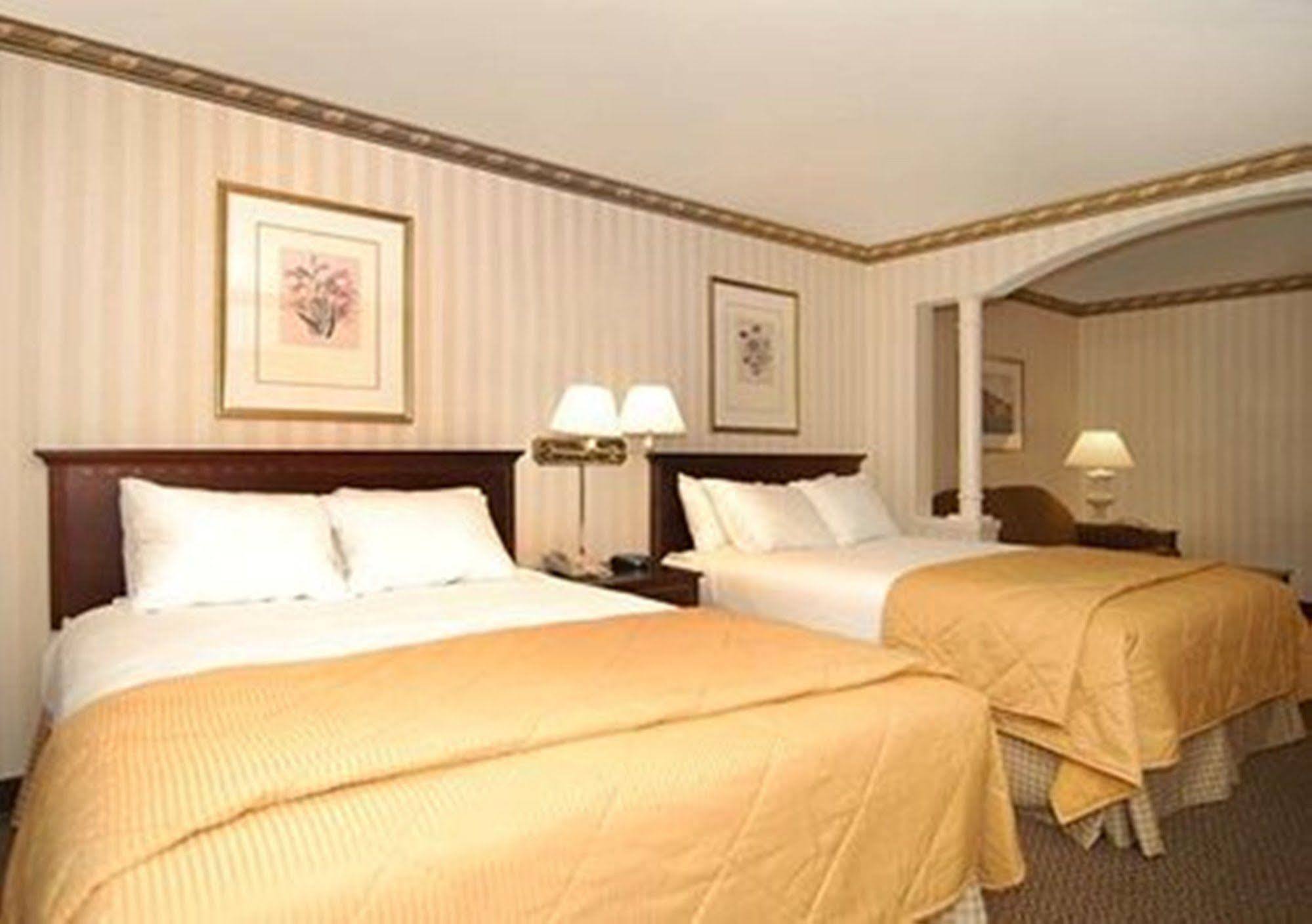 Comfort Inn & Suites Near Burke Mountain St. Johnsbury Oda fotoğraf